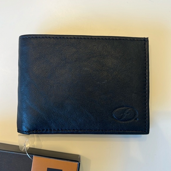 Florsheim Men's Bi-Fold Genuine Black Leather Card Holder Wallet NEW IN BOX - Picture 2 of 7